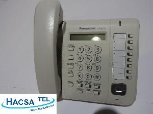 Panasonic KX-DT521X Digitális rendszertelefon fehér színben a KX-NS500/700, KX-TDA15/30, KX-TDA/TDE100/200/600, KX-NCP500/1000 alközpontokhoz